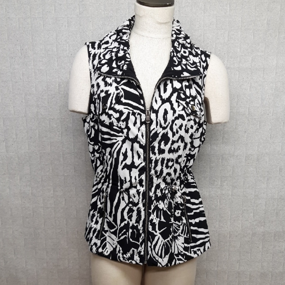 Chico's Zenergy Black and White Zebra Print Vest